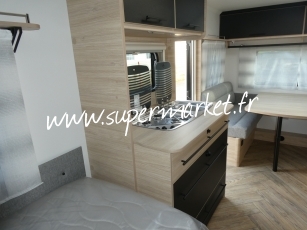 Caravelair - Sport line 492 lits jumeaux STORE OU AUVENT PACK ARTIC ET CAMPER