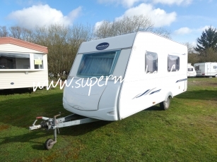 Caravelair - Antares luxe ambiance 460 Lit central Ref 2388