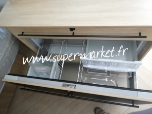 Caravelair - Sport line 480 Lit central avec AUVENT OU STORE  OPPORTUNITEE