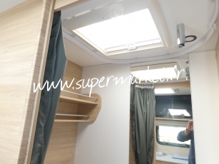 Caravelair - Sport line 480 Lit central avec AUVENT OU STORE  OPPORTUNITEE