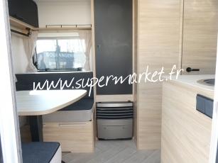 Caravelair - Sport line 480 Lit central avec AUVENT OU STORE  OPPORTUNITEE